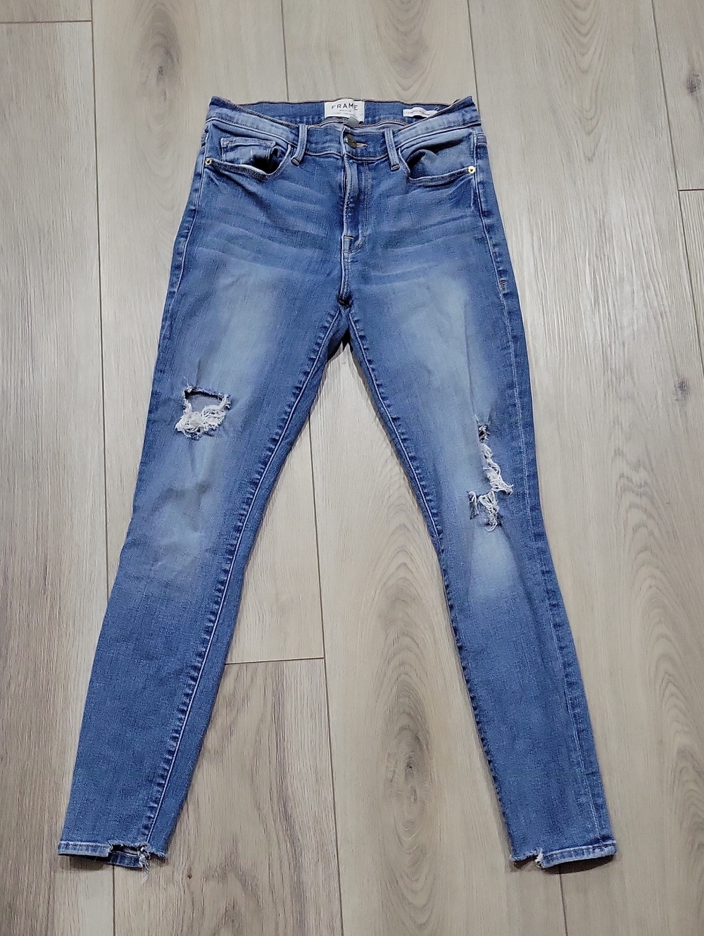 Frame Denim Le Skinny De Jeanne Crop Light Blue Ripped Skinny Jeans - Women's